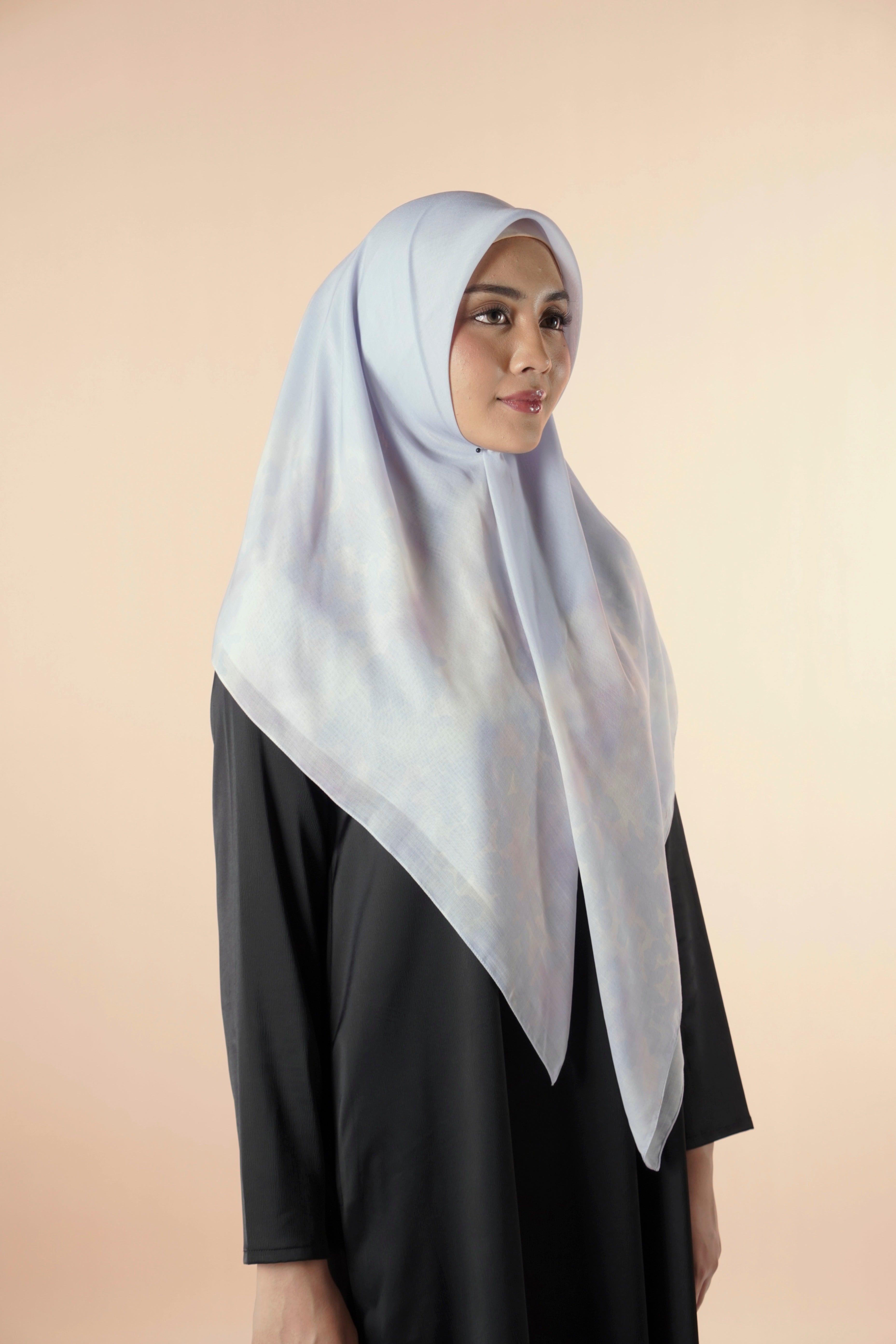 Elzatta Kaila Marble Floral