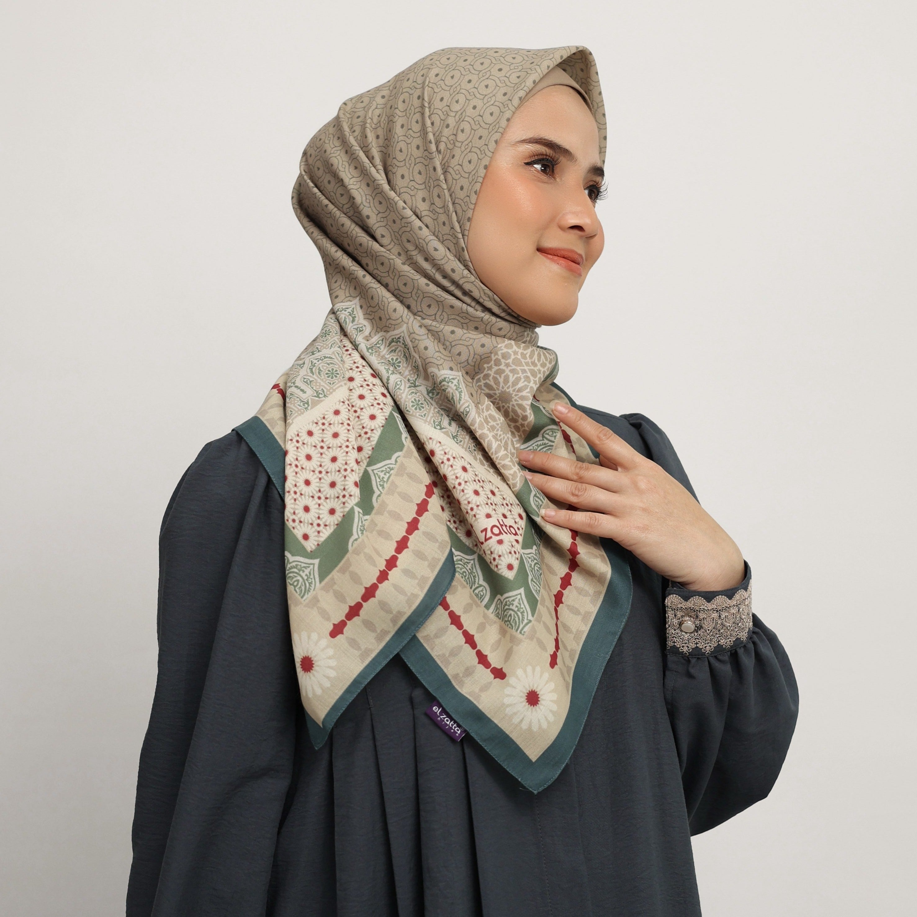 Elzatta Hijab Segiempat Kaila Deco Alhambra - Milo