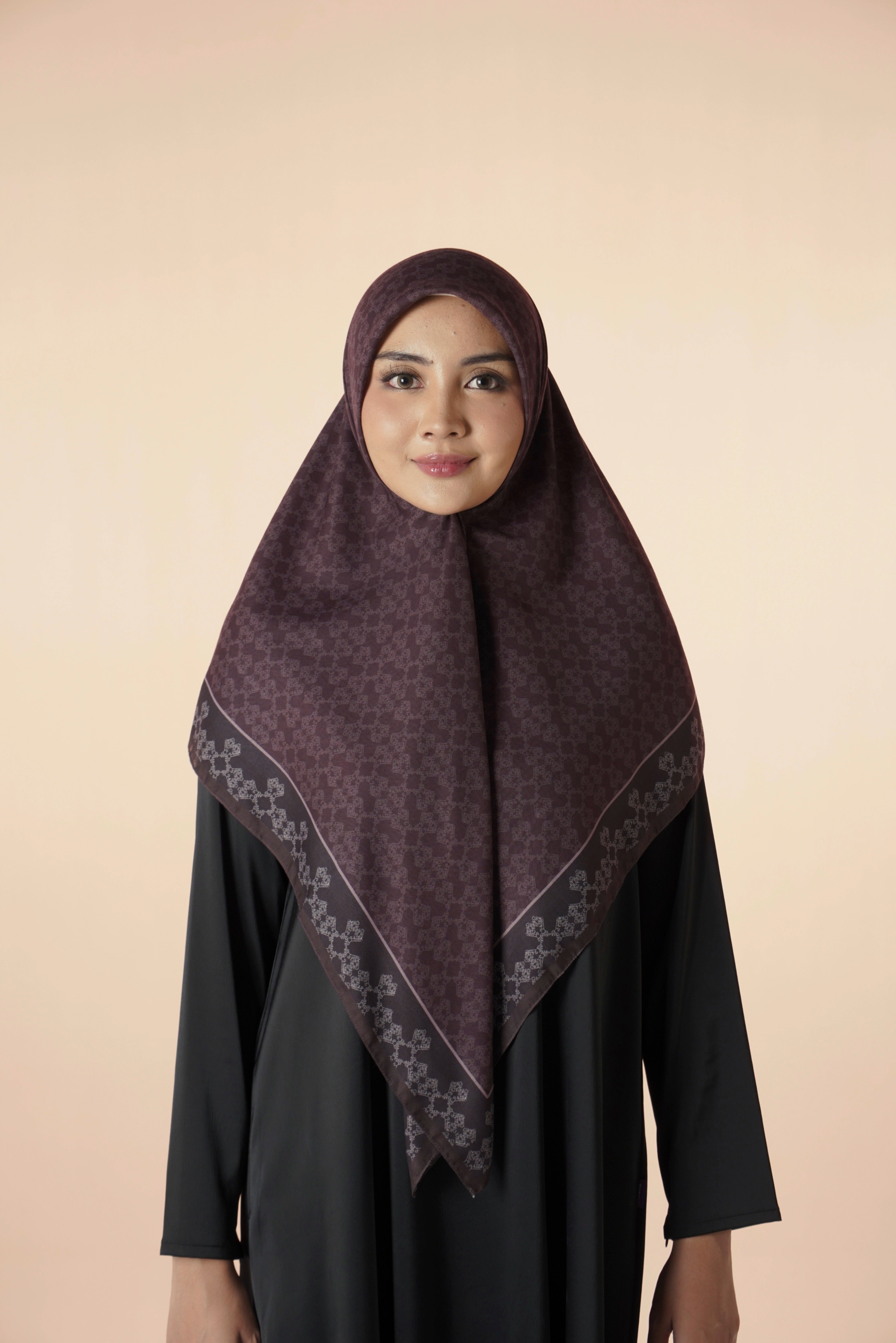 Elzatta Kaila Heritage Damask
