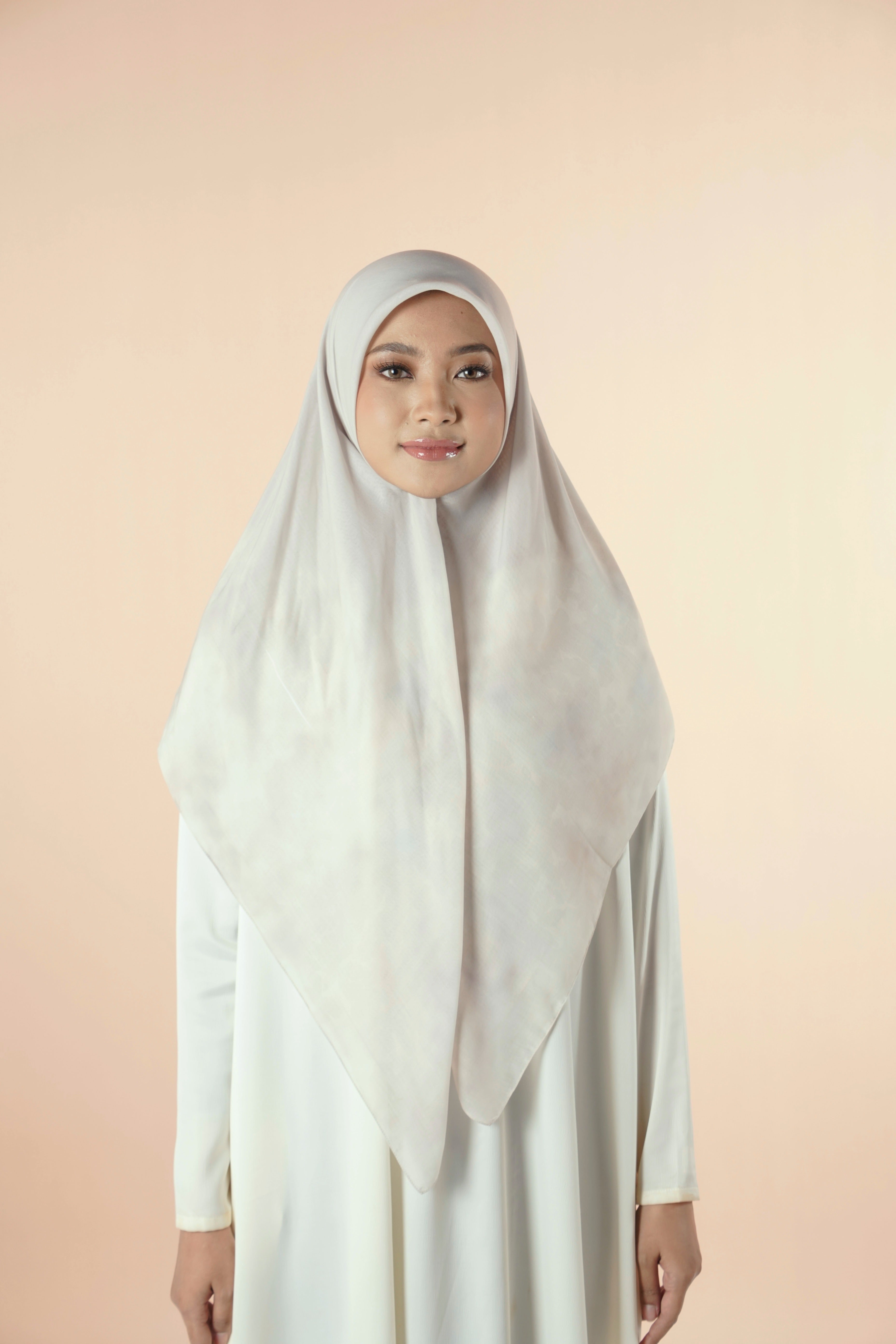 Elzatta Kaila Marble Floral