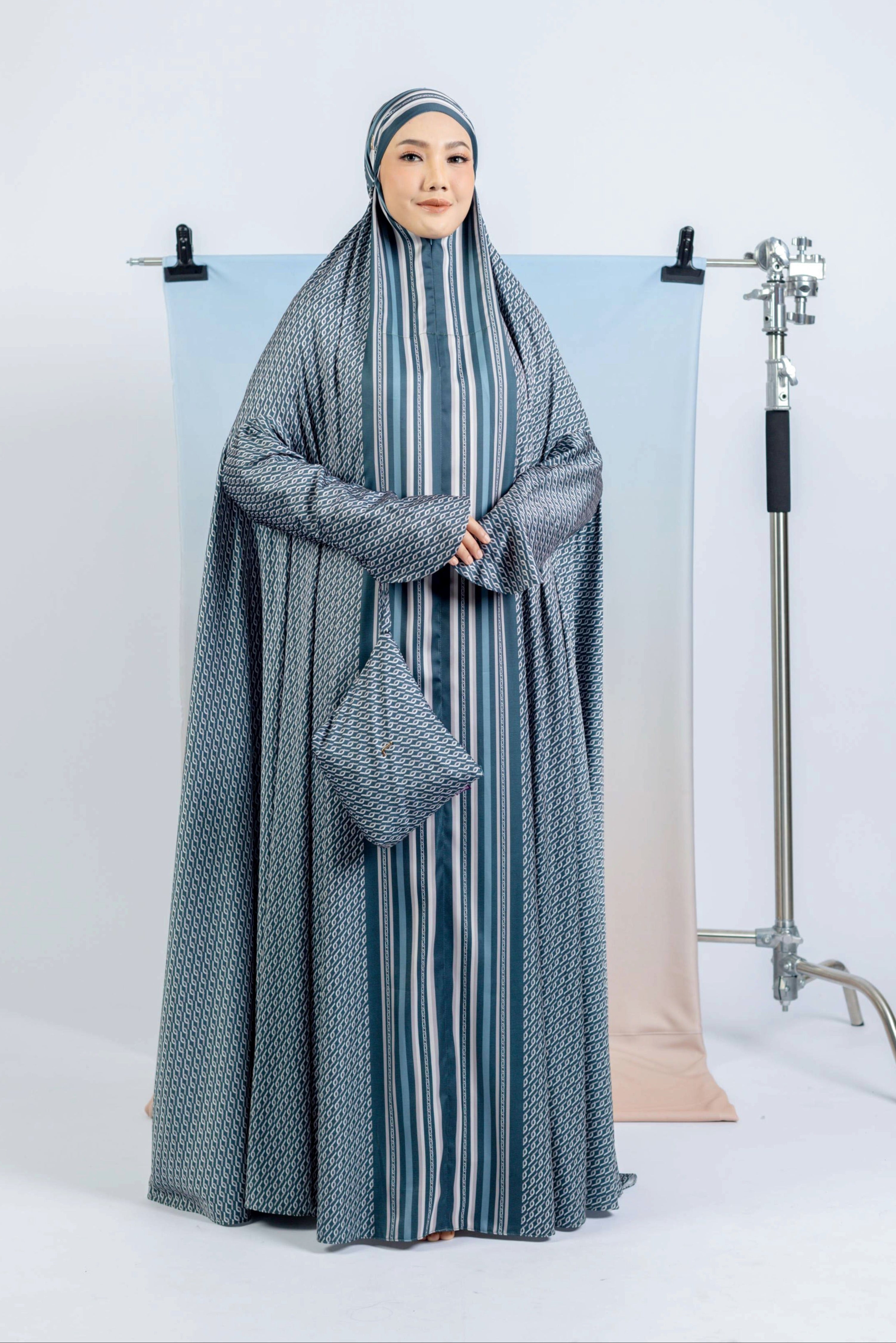Elzatta MUKENA ABAYA MONOGRAM M Aqua Green
