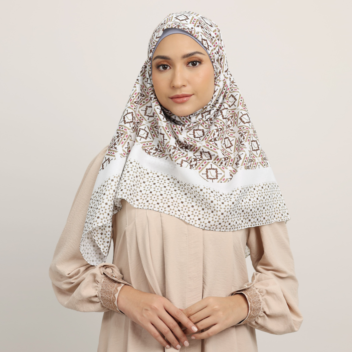 Elzatta Hijab Kaila Elite Granada - BW