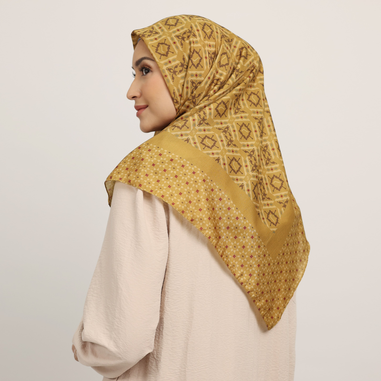 Elzatta Hijab Kaila Elite Granada - Kuning