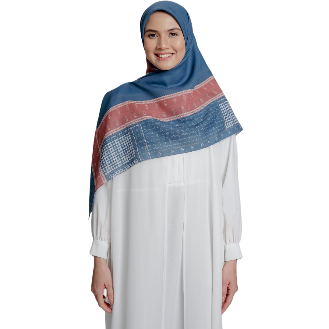 Elzatta Hijab Segiempat Scarf Kaila Patchwork Border L Monogram - Tosca Gelap