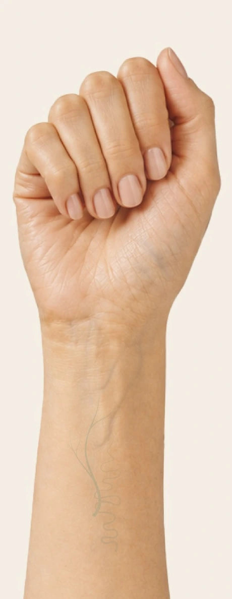Contoh urat nadi hijau atau olive untuk warm undertone